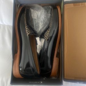 WeeJuns G.H Bass & Co - Bass-WH Whitney Black Patent size 8.5 M